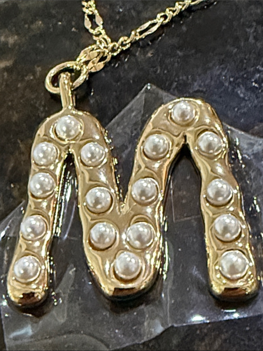 Sequin Jewelry Gold-Tone Pearl Initial "M"
Pendant Necklace From Anthropologies🔥 - Picture 16 of 16